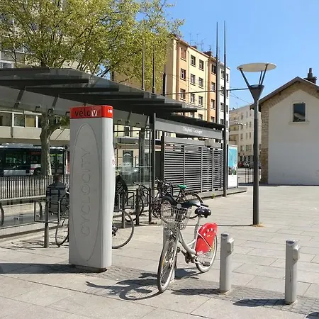 Apartment 19sisley - Calme & Cosy - 3ch 8p Metro Parking X2 *